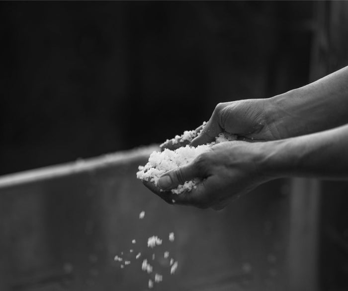 What is flaky sea salt? How it differs from table salt and kosher salt